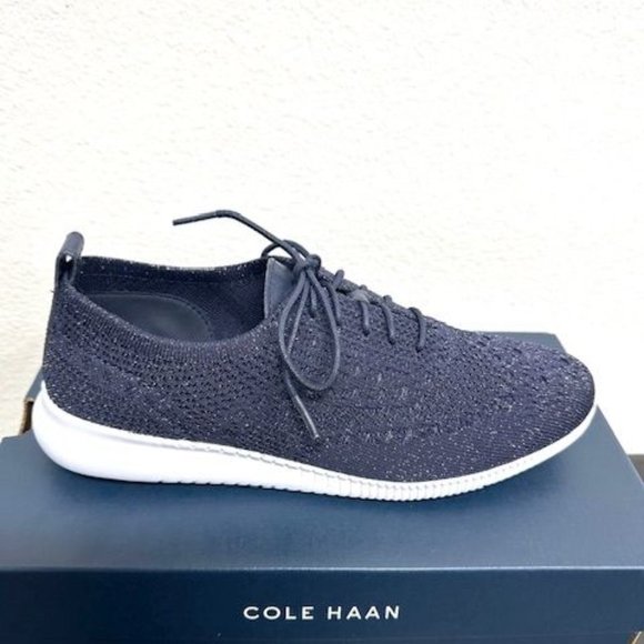 COLE HAAN Women's 2.ZERØGRAND Oxfords Size 9 B New In Box - Picture 1 of 5